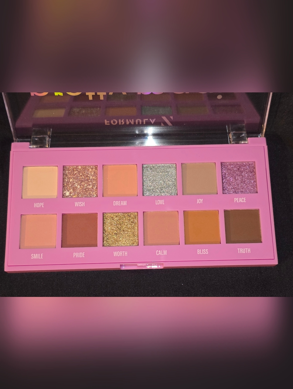 Formula Z Cosmetics "Pretty Magic" 12-Pan Eyeshadow Palette-NIB